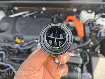 2023 Toyota RAV4 Hybrid XLE - miniatura 23