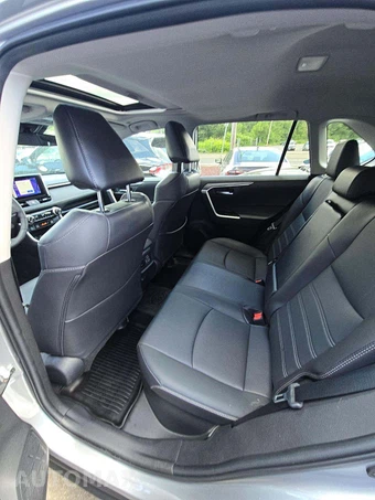 2023 Toyota RAV4 Hybrid XLE Premium - miniatura 13