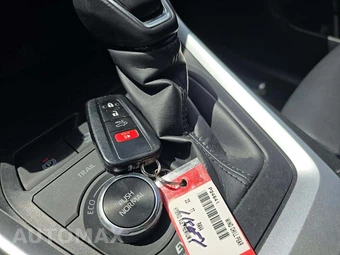 2023 Toyota RAV4 Hybrid XLE Premium - miniatura 8