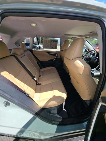 2023 Toyota RAV4 Hybrid XLE Premium - miniatura 16