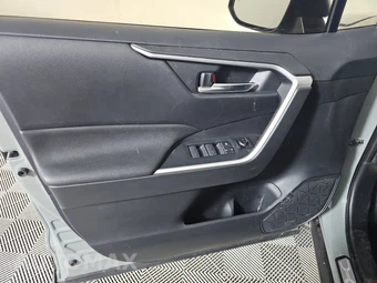 2023 Toyota RAV4 Hybrid XLE Premium - miniatura 9