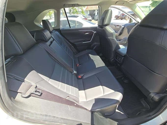 2023 Toyota RAV4 Hybrid XLE Premium - miniatura 16