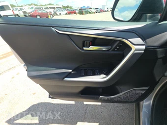 2023 Toyota RAV4 Hybrid XSE - miniatura 9