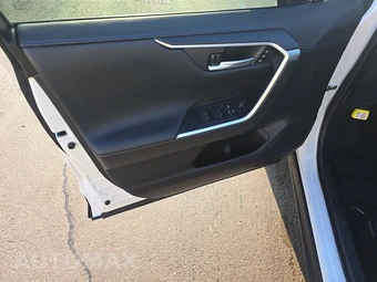 2023 Toyota RAV4 Hybrid XSE - miniatura 9