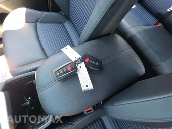 2023 Toyota RAV4 Hybrid XSE - miniatura 8