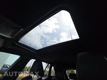 2023 Toyota RAV4 Hybrid XSE - miniatura 30