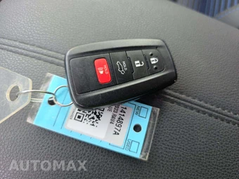 2023 Toyota RAV4 Hybrid XSE - miniatura 8
