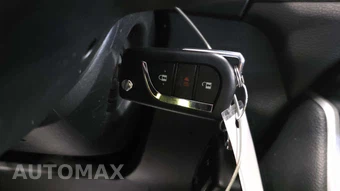2023 Toyota RAV4 LE – miniatura 19