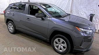 2023 Toyota RAV4 LE – miniatura 3
