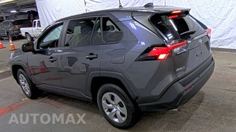 2023 Toyota RAV4 LE – miniatura 6