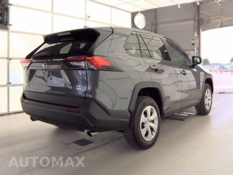 2023 Toyota RAV4 LE - miniatura 4