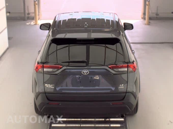 2023 Toyota RAV4 LE - miniatura 5