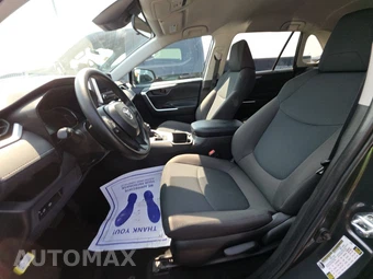 2023 Toyota RAV4 LE - miniatura 7