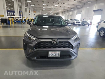 2023 Toyota RAV4 LE - miniatura 2