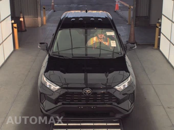 2023 Toyota RAV4 LE - miniatura 2