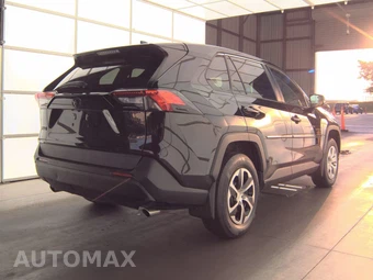 2023 Toyota RAV4 LE - miniatura 4