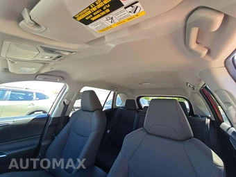 2023 Toyota RAV4 LE – miniatura 11