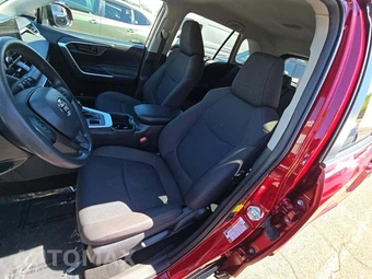 2023 Toyota RAV4 LE – miniatura 6