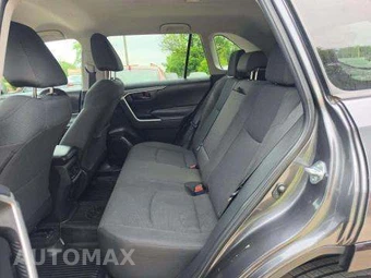 2023 Toyota RAV4 LE – miniatura 13