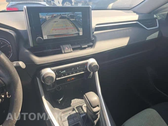 2023 Toyota RAV4 LE - miniatura 10