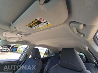 2023 Toyota RAV4 LE - miniatura 11