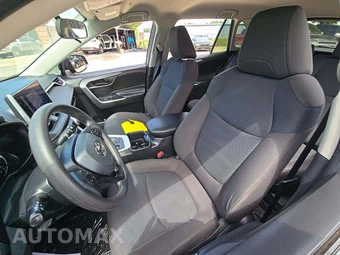 2023 Toyota RAV4 LE - miniatura 6
