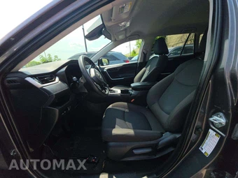 2023 Toyota RAV4 LE - miniatura 6