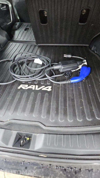 2023 Toyota RAV4 Prime SE - miniatura 17