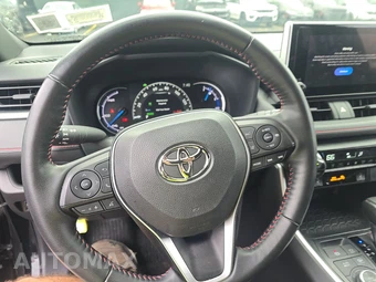2023 Toyota RAV4 Prime SE - miniatura 10
