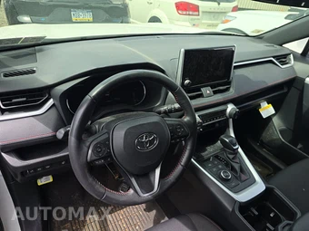 2023 Toyota RAV4 Prime SE - miniatura 11