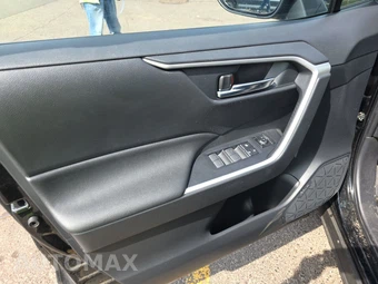 2023 Toyota RAV4 Prime SE - miniatura 9