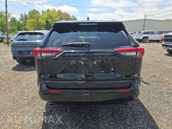 2023 Toyota RAV4 Prime SE - miniatura 5