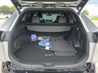 2023 Toyota RAV4 Prime XSE - miniatura 16