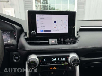 2023 Toyota RAV4 XLE - miniatura 10