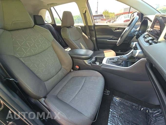 2023 Toyota RAV4 XLE – miniatura 18