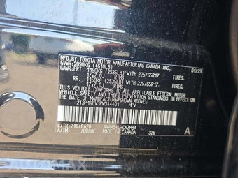 2023 Toyota RAV4 XLE – miniatura 5