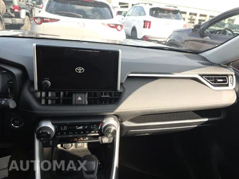2023 Toyota RAV4 XLE - miniatura 11