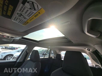 2023 Toyota RAV4 XLE - miniatura 17