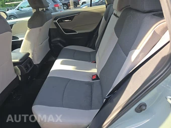 2023 Toyota RAV4 XLE - miniatura 13