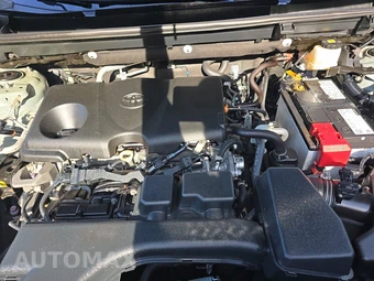 2023 Toyota RAV4 XLE - miniatura 15