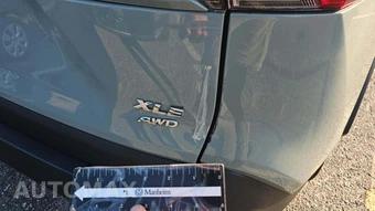 2023 Toyota RAV4 XLE - miniatura 25