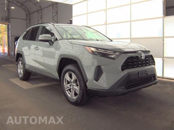 2023 Toyota RAV4 XLE - miniatura 3