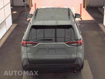 2023 Toyota RAV4 XLE - miniatura 5