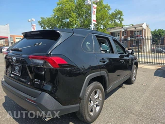 2023 Toyota RAV4 XLE - miniatura 3