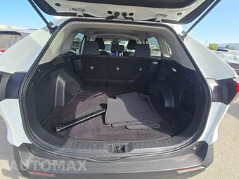 2023 Toyota RAV4 XLE - miniatura 17