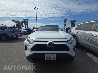 2023 Toyota RAV4 XLE - miniatura 2