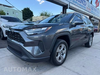 2023 Toyota RAV4 XLE - miniatura 2