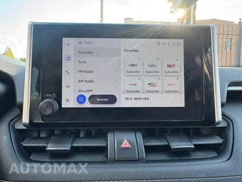 2023 Toyota RAV4 XLE - miniatura 25