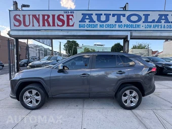 2023 Toyota RAV4 XLE - miniatura 6