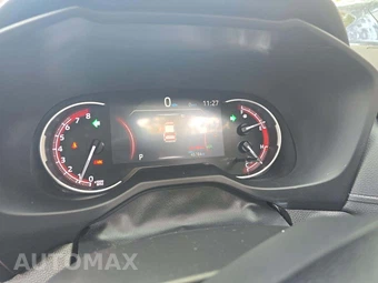 2023 Toyota RAV4 XLE - miniatura 9